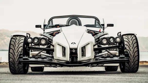 Kazino Gamble Stakes Android/iOS programa